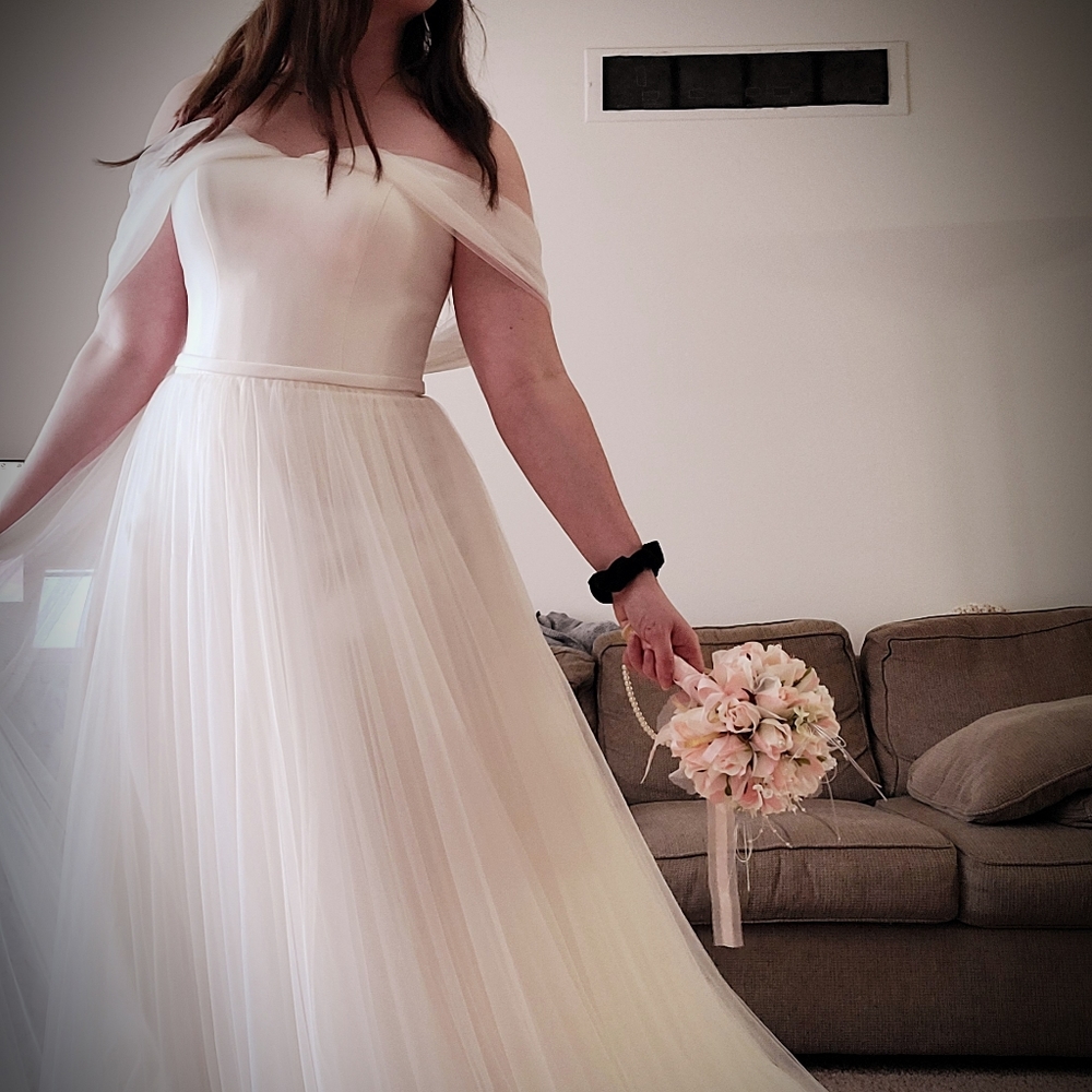 Ballgown wedding dress